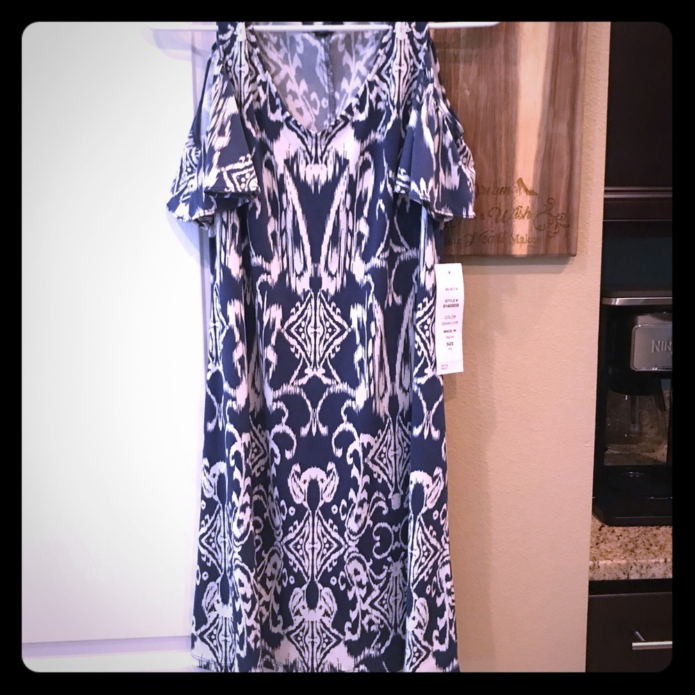 Navy and ivory, off-the-shoulder, short dress